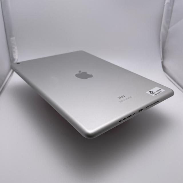 S 92% iPad 8 第8世代 32 GB Wi-Fi シルバー 本体 < PC本体/周辺機器 S 92% iPad 8 第8世代 32 GB Wi-Fi シルバー 本体 < PC本体/周辺機器の