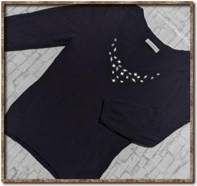 三共生興 飾り付きカシミヤ100%7分袖ニット < 女性ファッション 三共生興 飾り付きカシミヤ100%7分袖ニット < 女性ファッションの