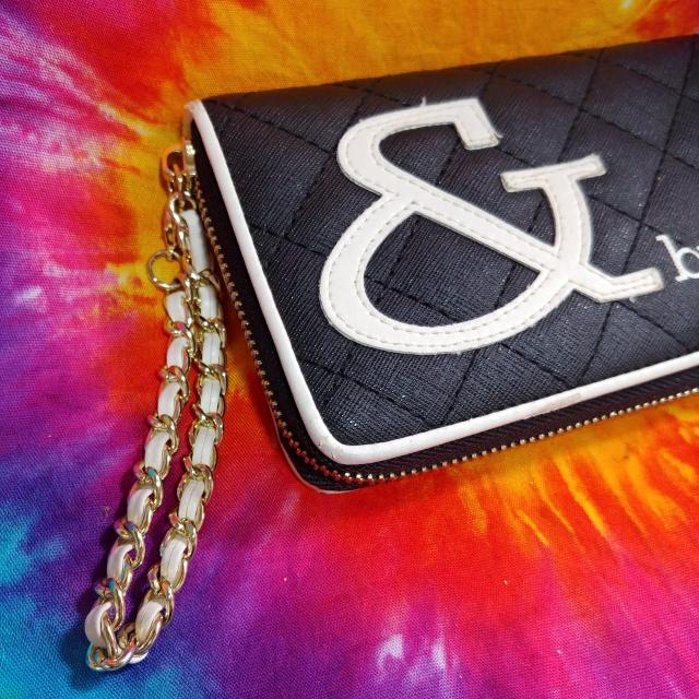 &by P&D(*L`)LeBO~Eht@Xi[z  uh 