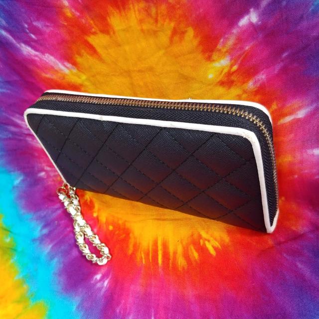 &by P&D(*L`)LeBO~Eht@Xi[z  uh 