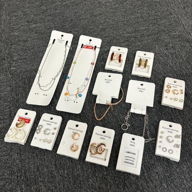 即決 新品 未使用 GU ジーユー アクセサリー まとめ売り 13個セット < ブランド  即決 新品 未使用 GU ジーユー アクセサリー まとめ売り 13個セット  < ブランドの