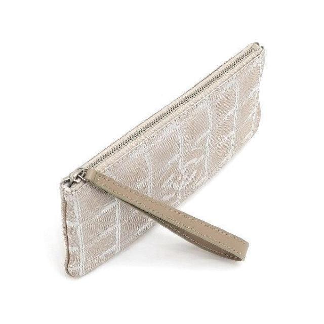 ◆ 本物 新品同様 ◆ CHANEL シャネル ニュートラベルライン ポーチ 小物入れ ベージュ Gカード 箱 人気 A17676 < ブランド  ◆ 本物 新品同様 ◆ CHANEL シャネル ニュートラベルライン ポーチ 小物入れ ベージュ Gカード 箱 人気 A17676 < ブランドの