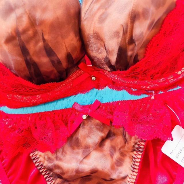 透け感オーガンジーシフォンが激Sexy。。。F80×L。。レオパード柄ブラジャー&ショーツセット。。グラマー大きいサイズ。ヒョウ柄 < 女性ファッション  透け感オーガンジーシフォンが激Sexy。。。F80×L。。レオパード柄ブラジャー&ショーツセット。。グラマー大きいサイズ。ヒョウ柄 < 女性ファッションの