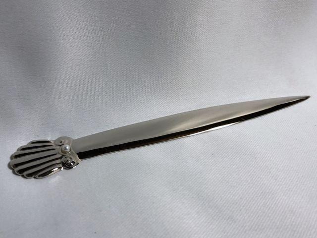 正規新古 MIKIMOTOミキモト ヴィンテージ パール装飾 ペーパーナイフ SV 真珠 ラグジュアリーデスク カッター 付属有 < ブランド  正規新古 MIKIMOTOミキモト ヴィンテージ パール装飾 ペーパーナイフ SV 真珠 ラグジュアリーデスク カッター 付属有 < ブランドの