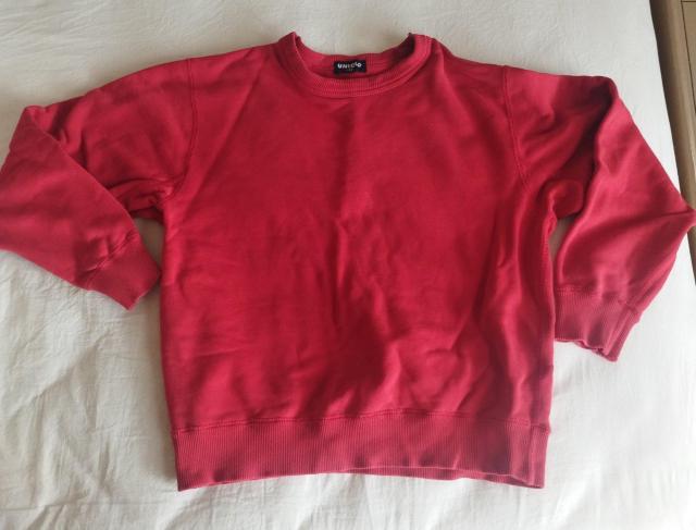 赤 ユニクロ トレーナー XS 1990年代ビンテージ < 女性ファッション  赤 ユニクロ トレーナー XS 1990年代ビンテージ  < 女性ファッションの