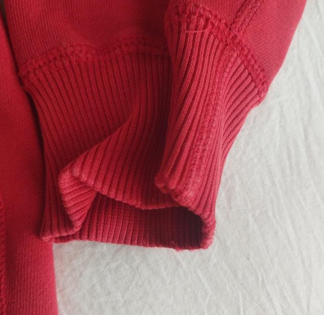 赤 ユニクロ トレーナー XS 1990年代ビンテージ < 女性ファッション  赤 ユニクロ トレーナー XS 1990年代ビンテージ < 女性ファッションの