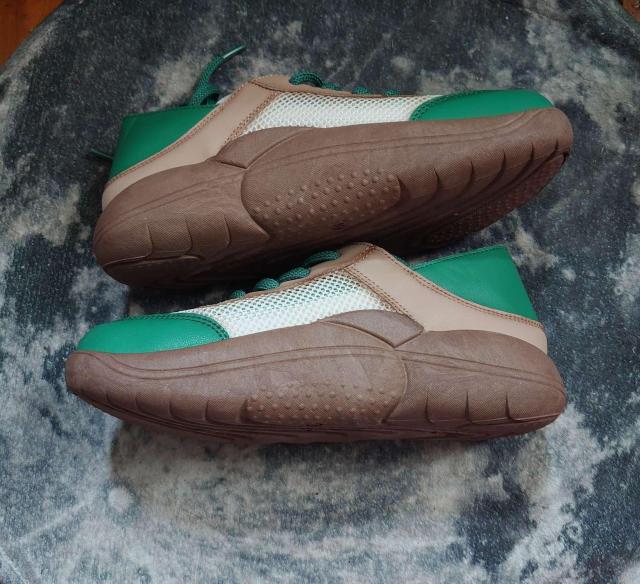 新品 23cm レディース スニーカー グリーン シューズ 靴 ローカット < 女性ファッション  新品 23cm レディース スニーカー グリーン シューズ 靴 ローカット < 女性ファッションの