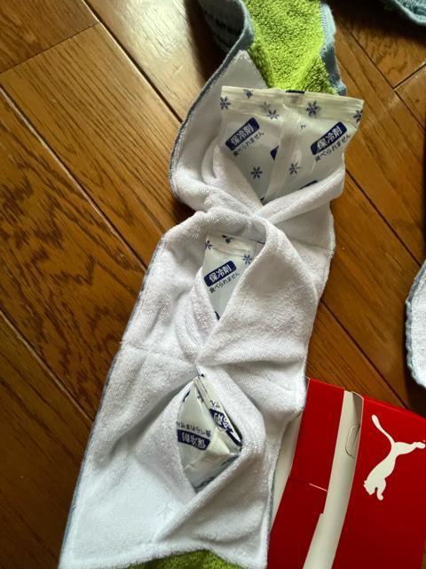 2個セット!ブランド品!PUMA!一つに付き!保冷剤3個付き!首回りひんやり!クールネックタオル!新品! < インテリア/ライフ  2個セット!ブランド品!PUMA!一つに付き!保冷剤3個付き!首回りひんやり!クールネックタオル!新品! < インテリア/ライフの