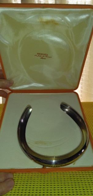 エルメスカフスネックレス正規品 < 女性アクセサリー/時計  エルメスカフスネックレス正規品 < 女性アクセサリー/時計の