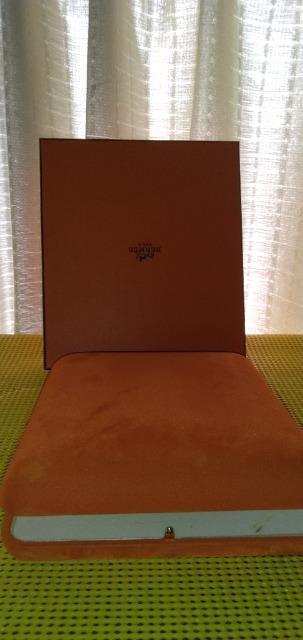 エルメスカフスネックレス正規品 < 女性アクセサリー/時計  エルメスカフスネックレス正規品 < 女性アクセサリー/時計の