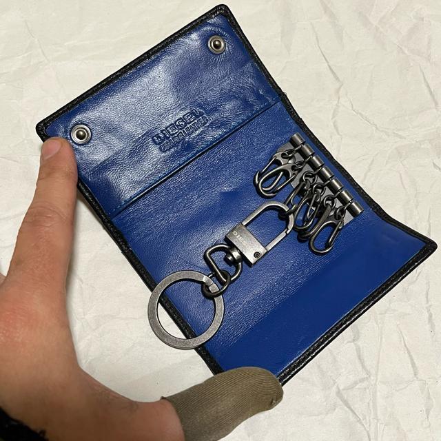 �yDIESEL / �f�B�[�[���z �{�v / 6�A�L�[�P�[�X / CA25594 �� �u�����h�� 