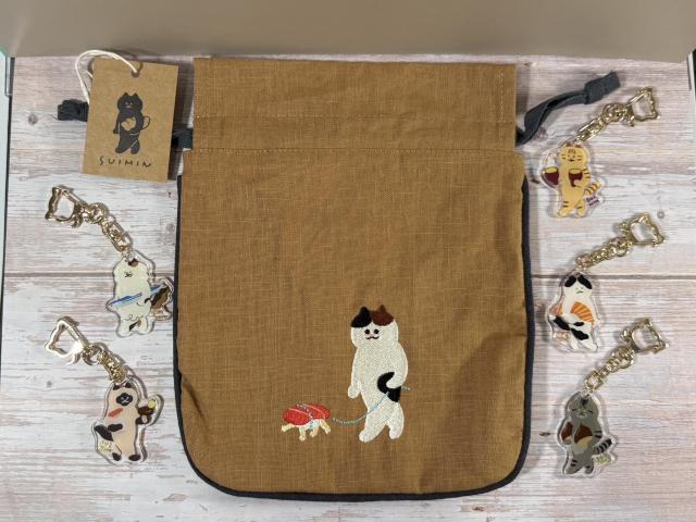 【福袋】おさんぽ巾着「まぐろ握り」+リバーシブルキーホルダーセット+笑にゃんこ王国 入場券(1枚) < ペット/手芸/園芸 【福袋】おさんぽ巾着「まぐろ握り」+リバーシブルキーホルダーセット+笑にゃんこ王国 入場券(1枚) < ペット/手芸/園芸の