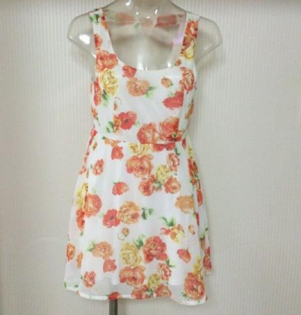 セシルマクビー★花柄 シフォン チュニック ワンピース < ブランド  セシルマクビー★花柄 シフォン チュニック ワンピース  < ブランドの
