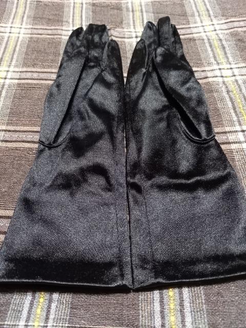 S 黒の手袋 < 女性ファッション  S 黒の手袋  < 女性ファッションの