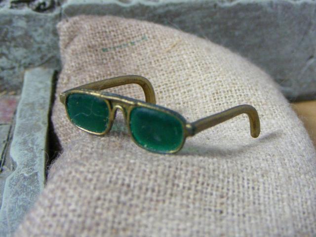 ●1/6 スケール GIジョークールガールバービー人形 12インチ レイバン クラシックモデルサングラス < ホビー ●1/6 スケール GIジョークールガールバービー人形 12インチ レイバン クラシックモデルサングラス < ホビーの