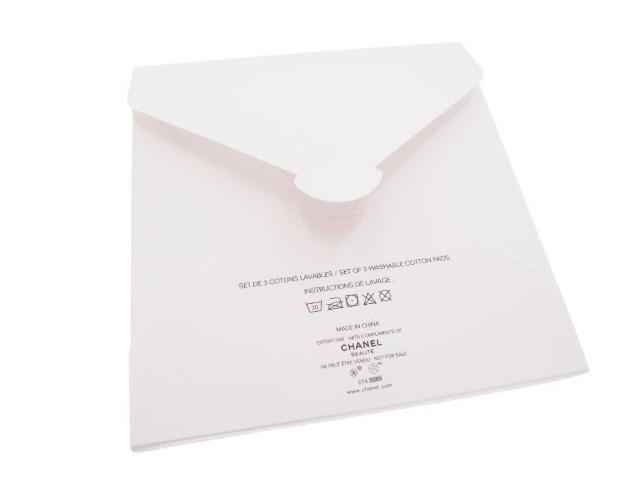 シャネル ノベルティ ウォッシャブルコットン パッド 3枚セット ヌメロアン CHANEL BEAUTE【正規品】 < ブランド シャネル ノベルティ ウォッシャブルコットン パッド 3枚セット ヌメロアン CHANEL BEAUTE【正規品】 < ブランドの