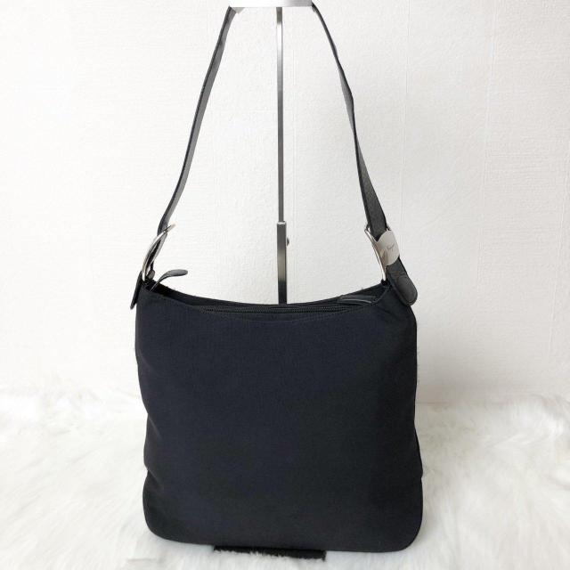 【良品】Salvatore Ferragamo ショルダーバッグ ワンショルダー ブラック 黒 ナイロン < ブランド  【良品】Salvatore Ferragamo ショルダーバッグ ワンショルダー ブラック 黒 ナイロン < ブランドの