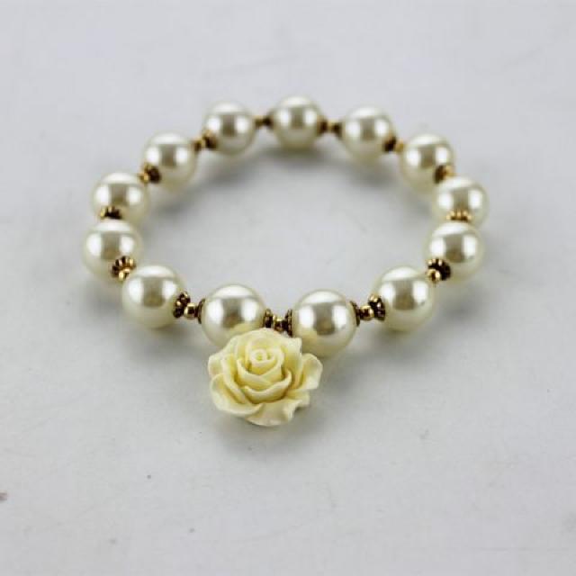 新品ゴスロリ姫系アンティーク調薔薇パールブレスレット < 女性アクセサリー/時計 新品ゴスロリ姫系アンティーク調薔薇パールブレスレット < 女性アクセサリー/時計の