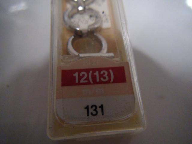 輪っかの形の腕時計ベルトレディース用新品箱入り!。 < 女性アクセサリー/時計 輪っかの形の腕時計ベルトレディース用新品箱入り!。 < 女性アクセサリー/時計の