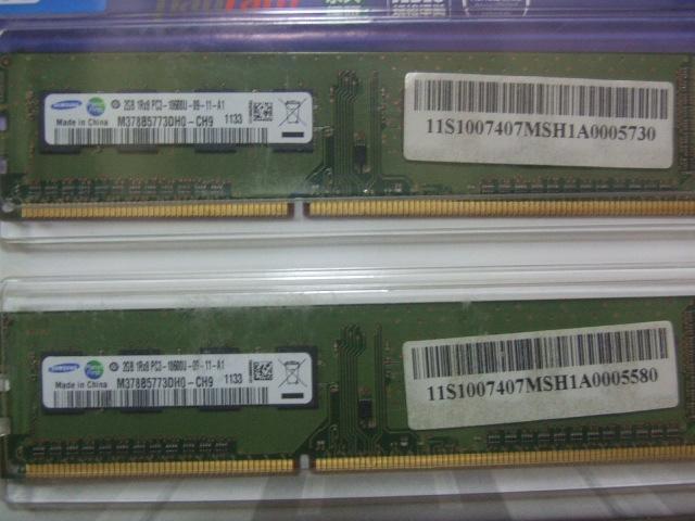 SAMSUNG製PC3(DDR3) 2GBメモリ(M378B5773DH0-CH9) x2枚 中古! < PC本体/周辺機器  SAMSUNG製PC3(DDR3) 2GBメモリ(M378B5773DH0-CH9) x2枚 中古! < PC本体/周辺機器の