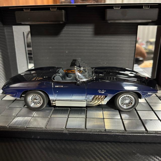 絶版未展示品 オートアート 1/18 コルベットMako Shark 1961 < ホビー  絶版未展示品 オートアート 1/18 コルベットMako Shark 1961 < ホビーの