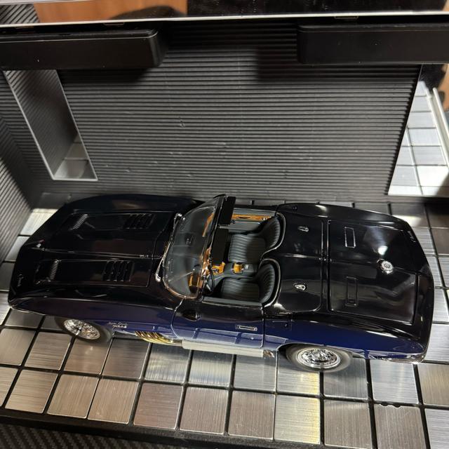 絶版未展示品 オートアート 1/18 コルベットMako Shark 1961 < ホビー  絶版未展示品 オートアート 1/18 コルベットMako Shark 1961 < ホビーの