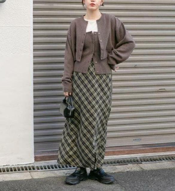 P[r[Gt΁XJ[gߗށKBF180`