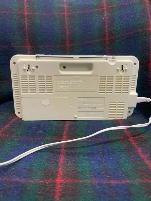 東芝 CDラジオ CUTEBEAT TY-CR20 TOSHIBA FM AM CD ホワイト < 家電/AV 東芝 CDラジオ CUTEBEAT TY-CR20 TOSHIBA FM AM CD ホワイト < 家電/AVの