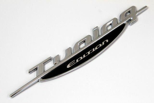 高級感抜群ラグジュアリーTUNING EDITIONエンブレム < 自動車/バイク 高級感抜群ラグジュアリーTUNING EDITIONエンブレム < 自動車/バイク
