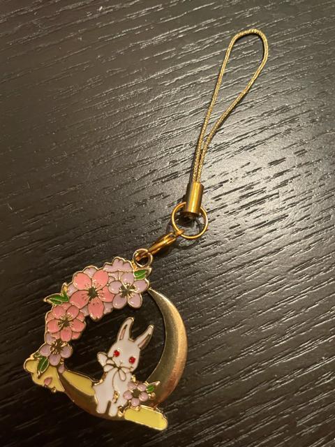 月とウサギとお花のストラップ < 女性ファッション  月とウサギとお花のストラップ  < 女性ファッションの