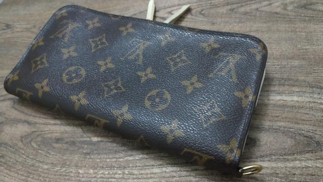 正規美品LOUISVUITTONルイヴィトンモノグラム柄ポルトフォイユアンソリット長財布 < ブランド 正規美品LOUISVUITTONルイヴィトンモノグラム柄ポルトフォイユアンソリット長財布 < ブランドの