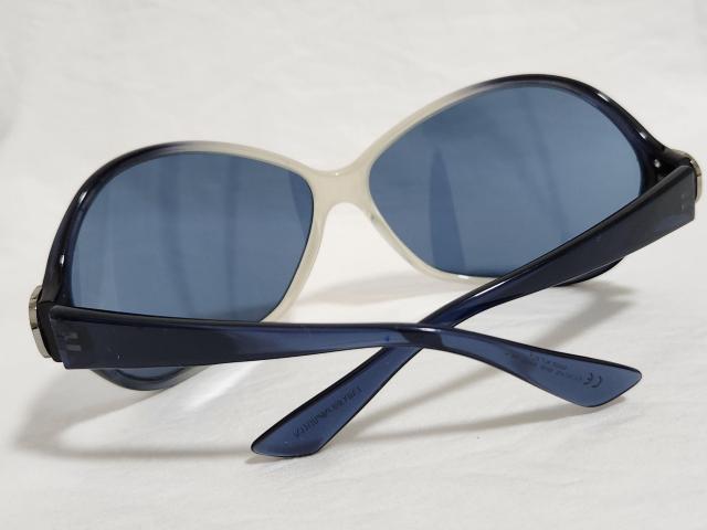 正規レア エンポリオアルマーニ イーグルロゴ レイヤードグラデーション サングラス シェル白〜青 リフレクションビッグフルフレーム < ブランド  正規レア エンポリオアルマーニ イーグルロゴ レイヤードグラデーション サングラス シェル白〜青 リフレクションビッグフルフレーム < ブランドの