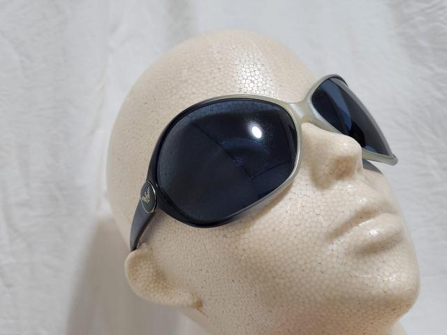 正規レア エンポリオアルマーニ イーグルロゴ レイヤードグラデーション サングラス シェル白〜青 リフレクションビッグフルフレーム < ブランド  正規レア エンポリオアルマーニ イーグルロゴ レイヤードグラデーション サングラス シェル白〜青 リフレクションビッグフルフレーム < ブランドの