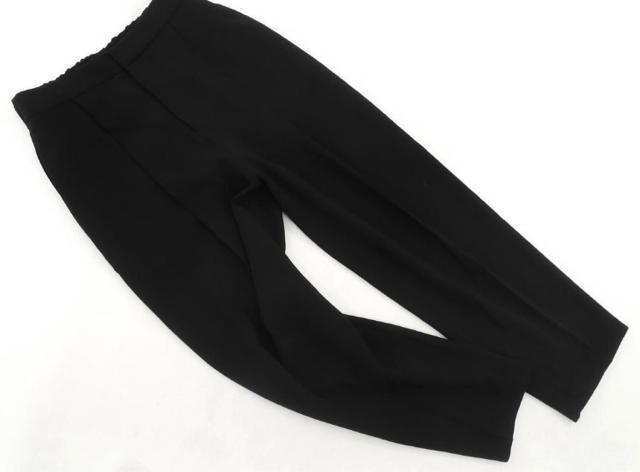 美品☆ADAM ET ROPE(アダムエロペ)タック入りテーパードパンツ☆ < ブランド  美品☆ADAM ET ROPE(アダムエロペ)タック入りテーパードパンツ☆  < ブランドの