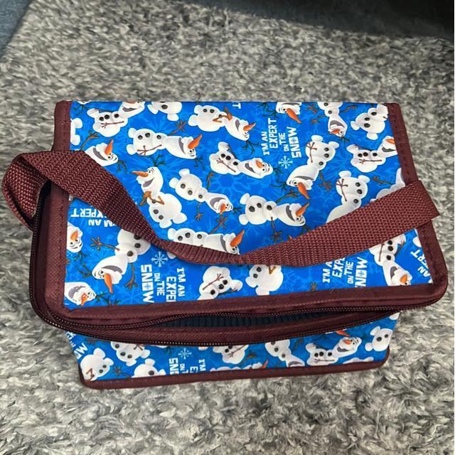 �i�V�i�j�ۗ�o�b�O/SNOW 