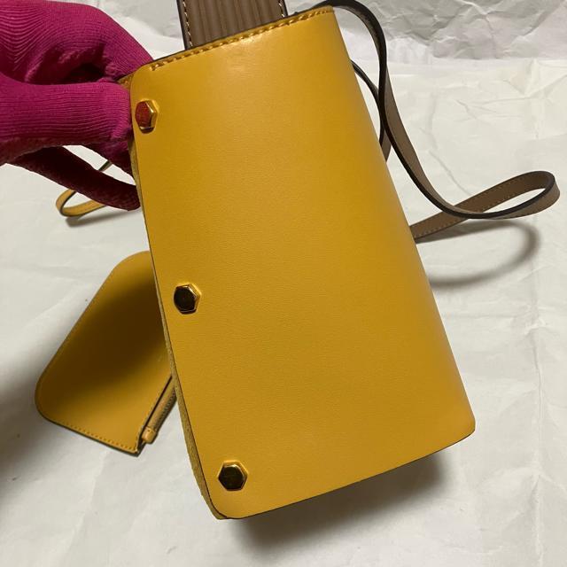 iyCHARLES & KEITHz eNX`[hoPcobO & |[`t V_[obO  uh 