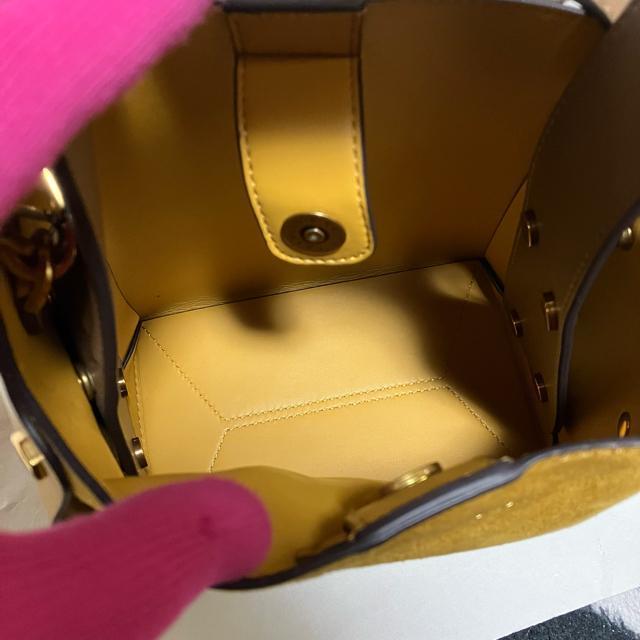 iyCHARLES & KEITHz eNX`[hoPcobO & |[`t V_[obO  uh 