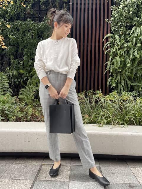 UNIQLOpcO`FbÑVvȃANpc