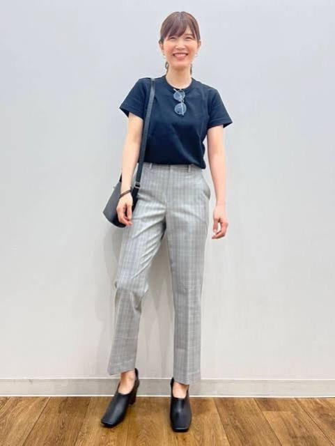 UNIQLOpcO`FbÑVvȃANpc