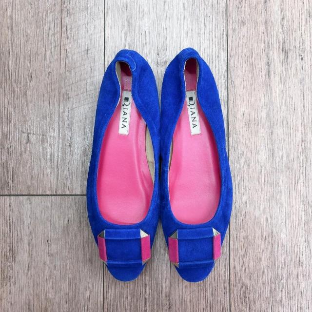 ◆DIANA/ダイアナ◆スエード生地フラットシューズ★フラットパンプス*ブルー24cm*シンプルコーデ♪ < ブランド ◆DIANA/ダイアナ◆スエード生地フラットシューズ★フラットパンプス*ブルー24cm*シンプルコーデ♪ < ブランドの