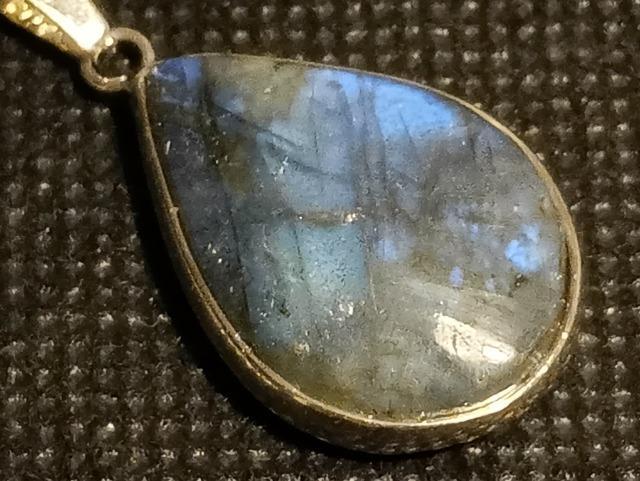 レアです☆「強力な守護石、オーラの調整」ネックレスです。一点限りです。 < 女性アクセサリー/時計 レアです☆「強力な守護石、オーラの調整」ネックレスです。一点限りです。 < 女性アクセサリー/時計の