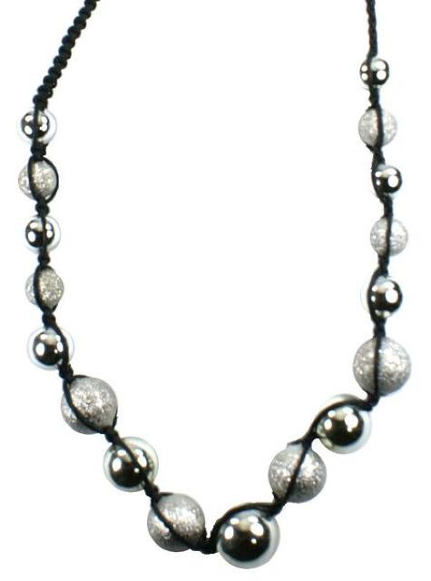 編みひもボールネックレス カジュアル 紐 モード 韓国ファッション デザインネックレス おしゃれ シルバー < 女性アクセサリー/時計  編みひもボールネックレス カジュアル 紐 モード 韓国ファッション デザインネックレス おしゃれ シルバー < 女性アクセサリー/時計の