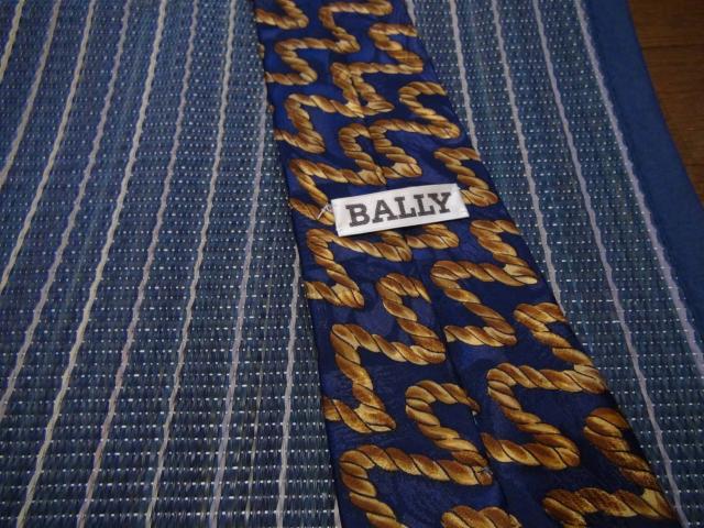 BALLYのネクタイ シルク100% イタリア製!。 < 男性ファッション  BALLYのネクタイ シルク100% イタリア製!。 < 男性ファッションの