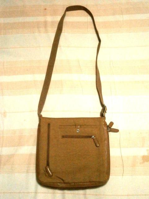 ◆arera アリーラ ショルダーバッグ レザー 中古品 < 女性ファッション  ◆arera アリーラ ショルダーバッグ レザー 中古品  < 女性ファッションの