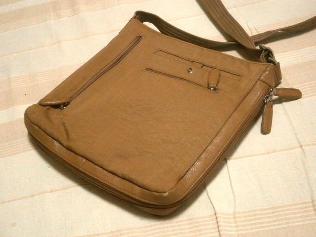 ◆arera アリーラ ショルダーバッグ レザー 中古品 < 女性ファッション  ◆arera アリーラ ショルダーバッグ レザー 中古品 < 女性ファッションの