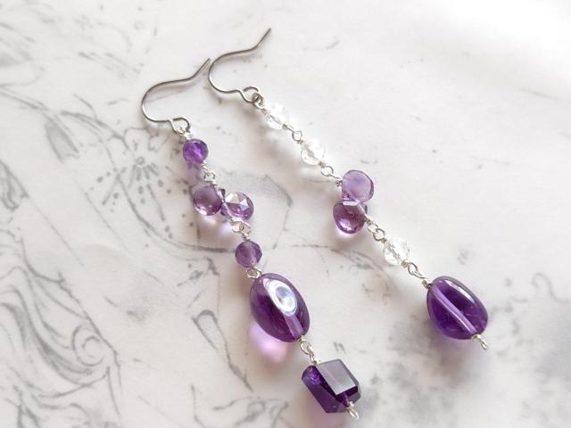 *アメジストのアシメピアス*SF 22075 < 女性ファッション  *アメジストのアシメピアス*SF 22075  < 女性ファッションの