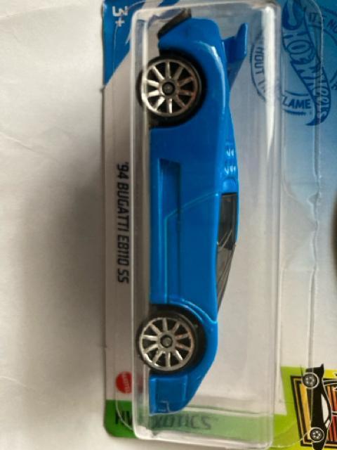 ホットウィール・94ブガッティB8110 SS青(他も出品中) < ホビー  ホットウィール・94ブガッティB8110 SS青(他も出品中) < ホビーの