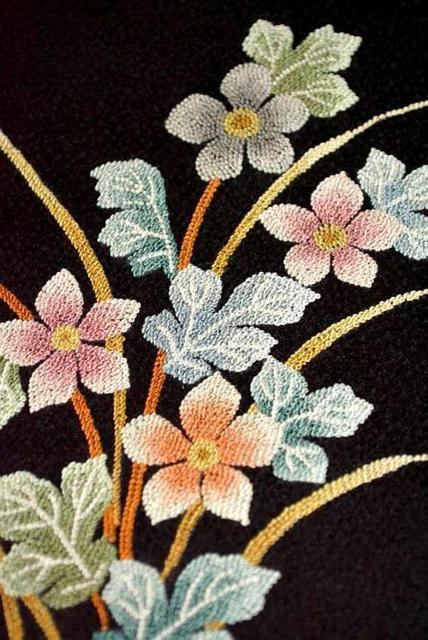 【最高峰】【未使用品】至宝の逸品 総相良刺繍 孔雀花文 1つ紋 重ね衿付き 訪問着 身丈161cm 裄丈64cm T3343 < 女性ファッション  【最高峰】【未使用品】至宝の逸品 総相良刺繍 孔雀花文 1つ紋 重ね衿付き 訪問着 身丈161cm 裄丈64cm T3343 < 女性ファッションの