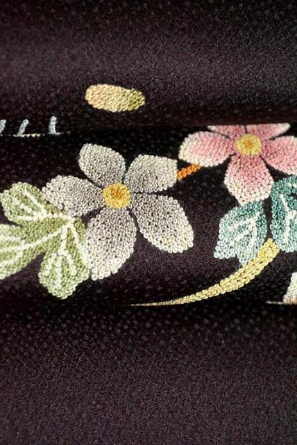 【最高峰】【未使用品】至宝の逸品 総相良刺繍 孔雀花文 1つ紋 重ね衿付き 訪問着 身丈161cm 裄丈64cm T3343 < 女性ファッション  【最高峰】【未使用品】至宝の逸品 総相良刺繍 孔雀花文 1つ紋 重ね衿付き 訪問着 身丈161cm 裄丈64cm T3343 < 女性ファッションの