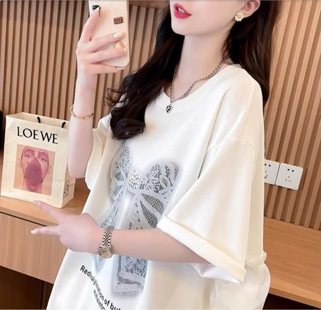 ゆったりtシャツ リボン柄 フリル付き ホワイト 大きいサイズ < 女性ファッション ゆったりtシャツ リボン柄 フリル付き ホワイト 大きいサイズ < 女性ファッションの